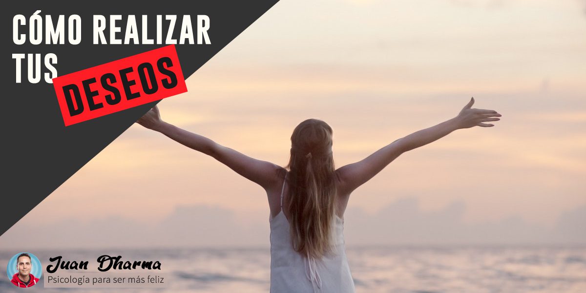 Mujer abriendo los brazos en un mar de nubes bajo el texto "Cómo realizar tus deseos"